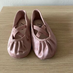 Zara toddler ballet flats size 6.